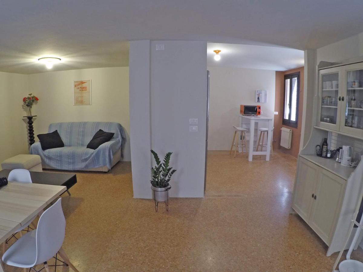 San Polo Family Apartment Veneza Exterior foto